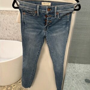 Madewell 10” High Rise Skinny Jeans Button Fly Mackey Wash Blue Size 25